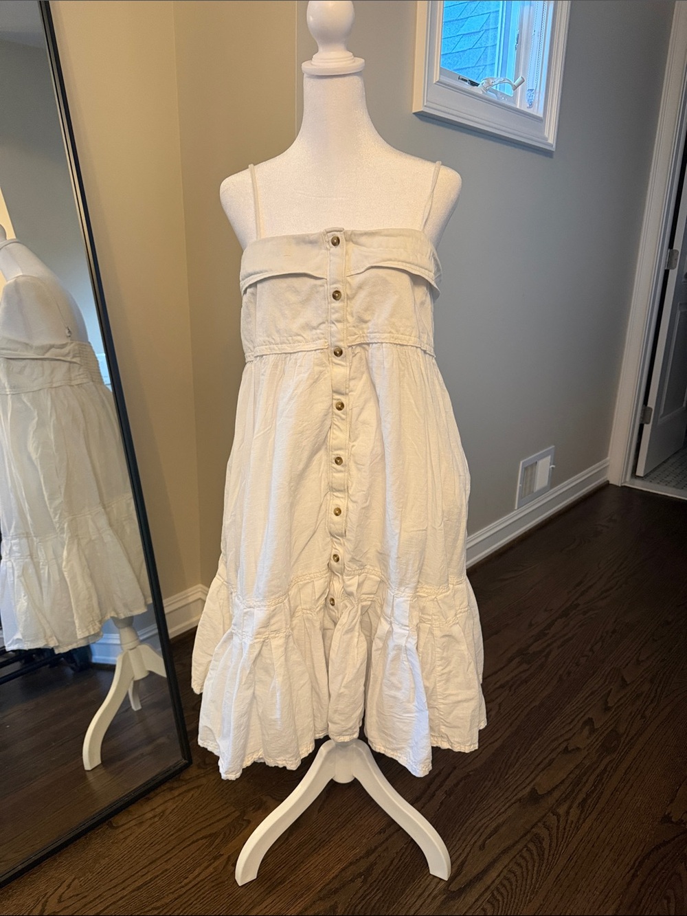 Pilcro Cream Button-Down Tiered Midi Dress - Picture 6 of 9